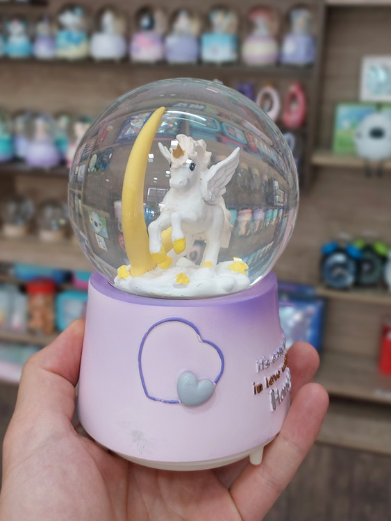 گوی برف پاش