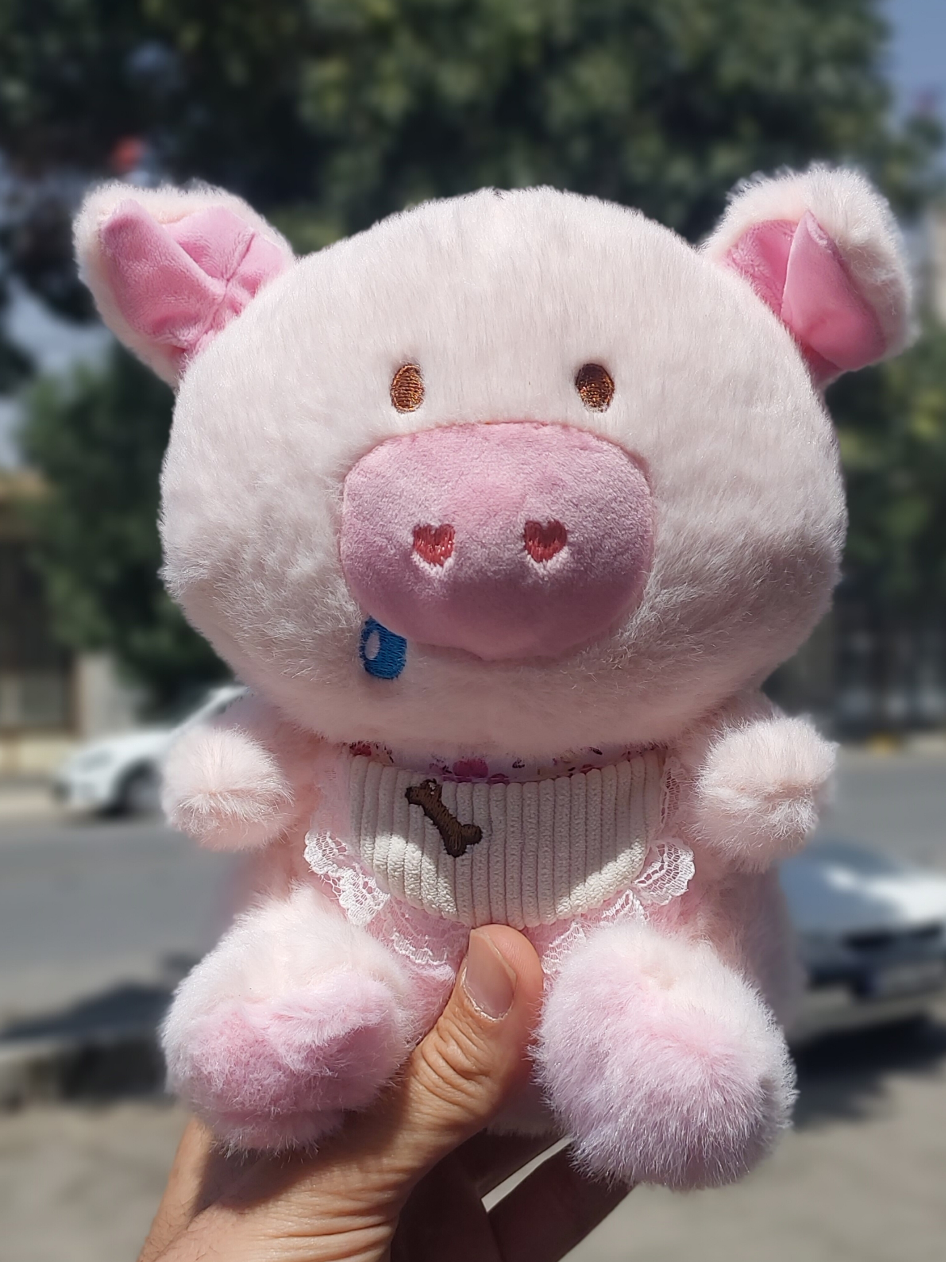 عروسک سگ صورتی