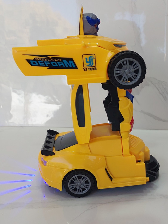 ماشین رباتی